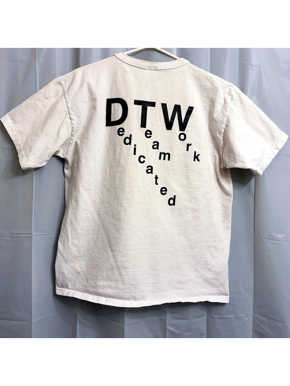 Vintage 1997 Men's DTW Detroit Airport Southwest Airlines Retreat Henley T-Shirt - Picture 2 of 6